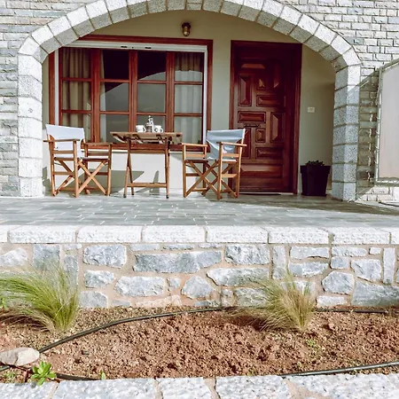 Limanaki Apartment