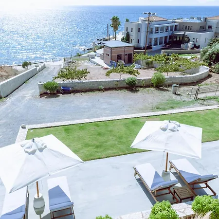 Limanaki アパート *