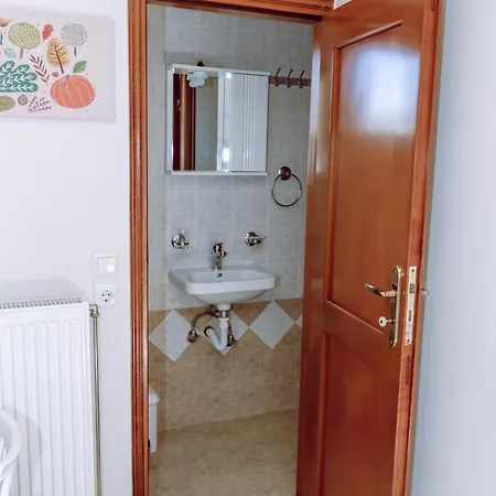 Apartment Limanaki