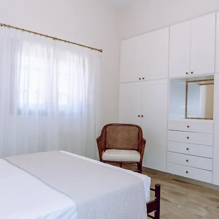 Limanaki Apartment Elia (Monemvasia, Laconia)